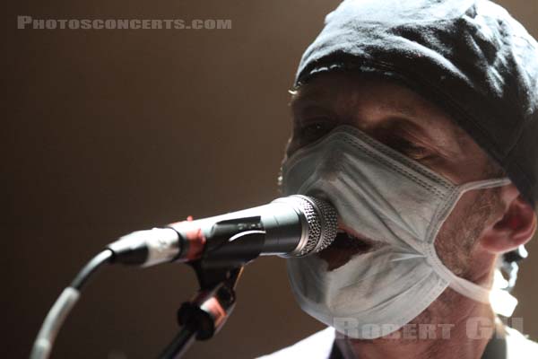 CLINIC - 2012-10-31 - PARIS - Trabendo - 